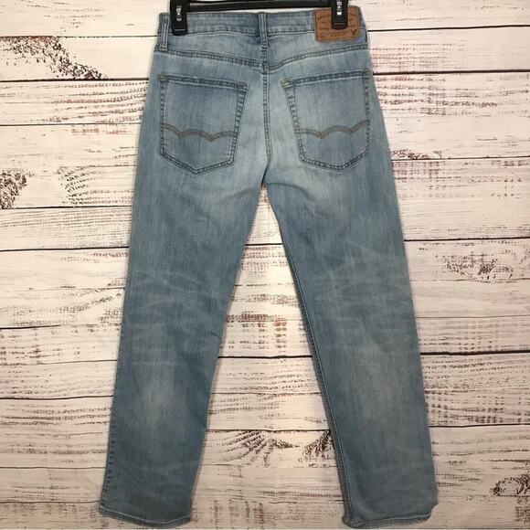 American‎ Eagle Extreme flex size 28 light wash straight leg jeans - Picture 2 of 7
